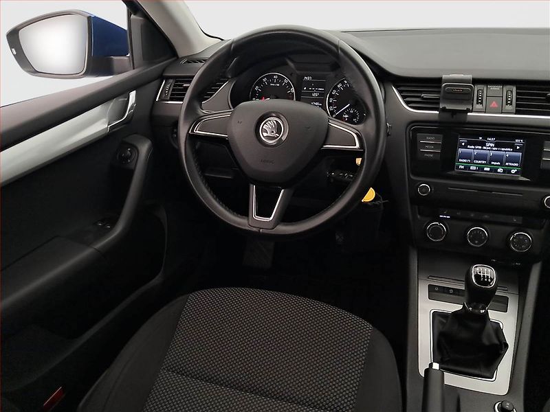 Škoda Octavia (2015) Ambition 1.4 TSI, ČR,1.maj - fotka 7 z 17