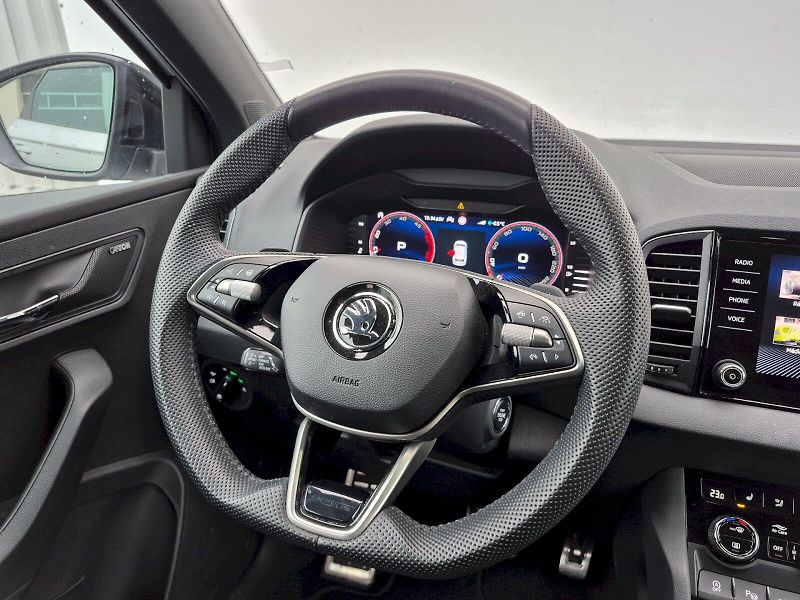 Škoda Karoq (2024) Sportline 2.0 TDI 110kW DSG - fotka 10 z 28