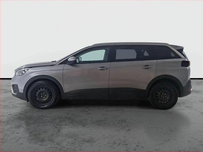 Peugeot 5008 (2019) 1.5 BlueHDi, Automat, 7 míst - fotka 3 z 16