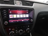 Škoda Octavia (2019) 2.0 TDI, Automat, Serv.kniha - náhled 17