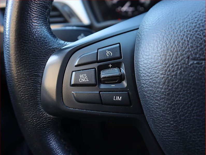 BMW X1 (2022) Advantage xDrive18d, 4X4 - fotka 18 z 23