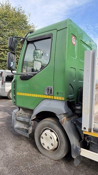 Renault Ostatní (2016) 12t plato 8.8m Eur6 automat  - fotka 4 z 10