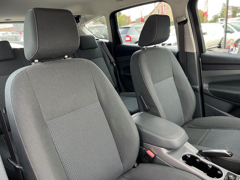 Ford C-MAX 1.6i 16v KLIMA KOUPENO V ČR - fotka 29 z 37