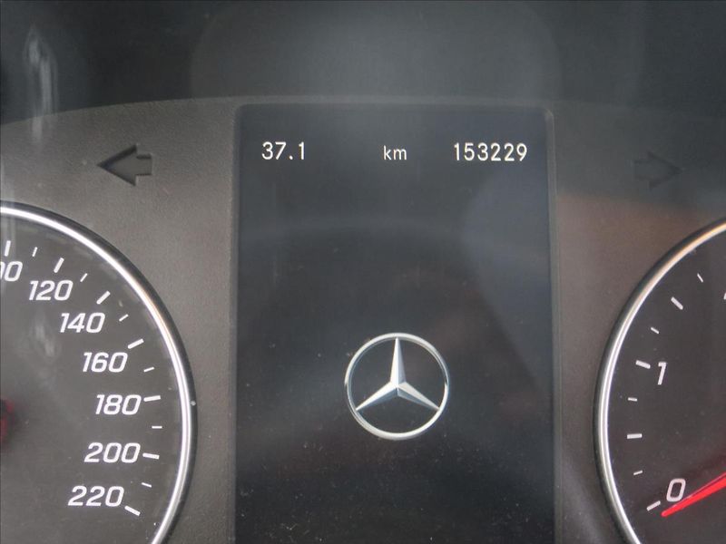Mercedes-Benz Citan 1,5  110DCI Tourer - fotka 9 z 26