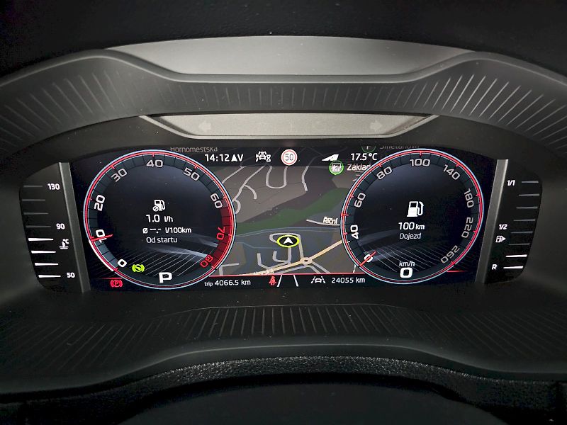 Škoda Karoq (2025) 1.5TSI 110kW DSG SPORTLINE TAŽ - fotka 11 z 33