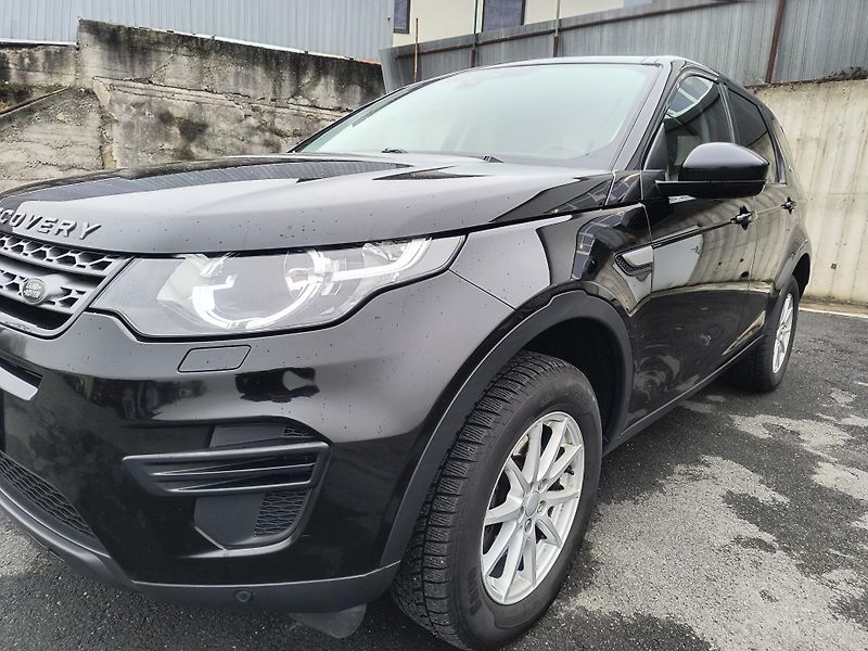 Land Rover Discovery Sport 2.0 TD4 4X4 NAVI/AC/KAMERA/ALU - fotka 15 z 43
