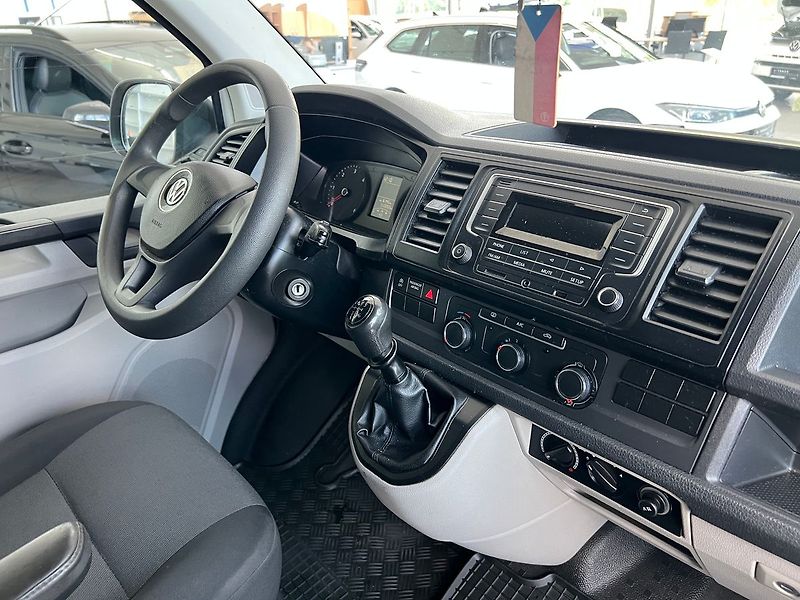 Volkswagen Transporter 2,0TDI 110kW 9míst - fotka 6 z 12
