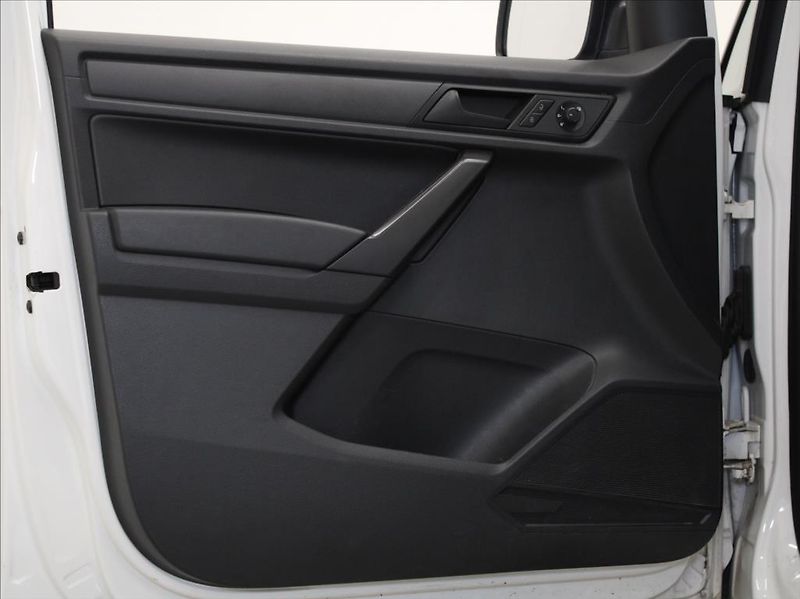 Volkswagen Caddy 1,4 TGI 110k. DPH 69tkm! - fotka 11 z 23