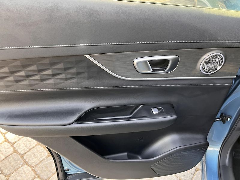 Chery Tiggo 8 (2026) 1,6 ICE UNIQUE AKCE! - fotka 21 z 50