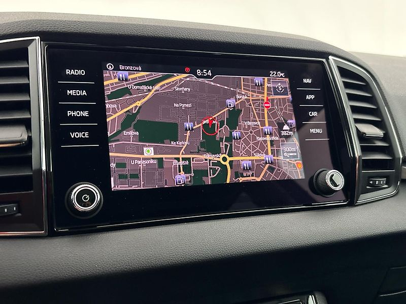 Škoda Karoq Ambition DSG - fotka 25 z 27