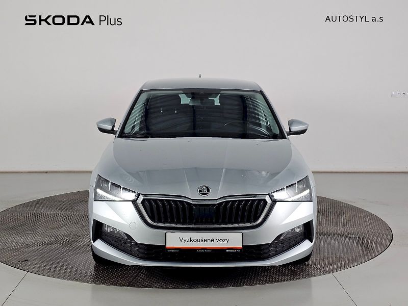 Škoda Scala (2022) 1.0TSI 81kW Ambition - fotka 4 z 27