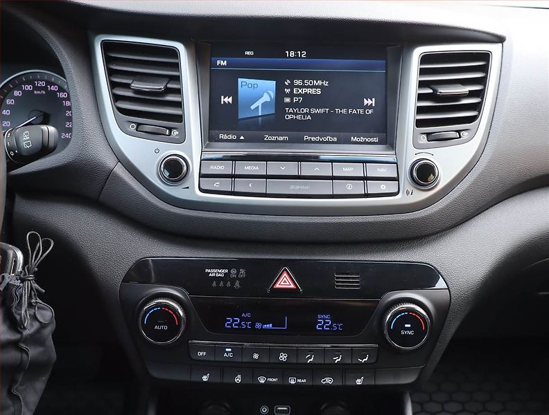 Hyundai Tucson (2017) 1.6 T-GDI, 4X4, Automat - fotka 12 z 19