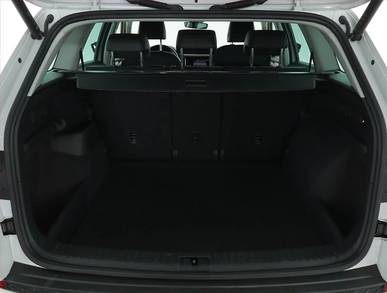 Škoda Kodiaq (2023) Ambition 2.0 TDI - fotka 14 z 17