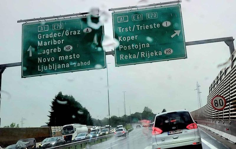 Cesta reportérů Deníku do Chorvatska vedla přes Rakousko a Slovinsko na Istrii.
