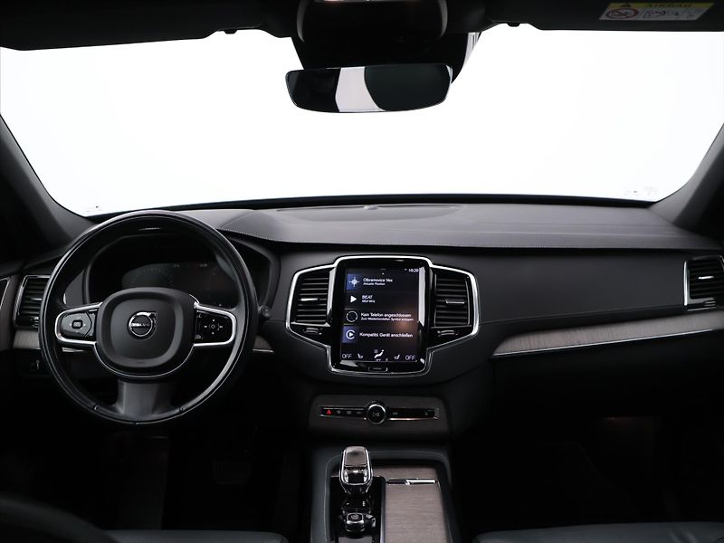 Volvo XC90 2,0 B5 173kW Inscription CZ DP - fotka 23 z 31