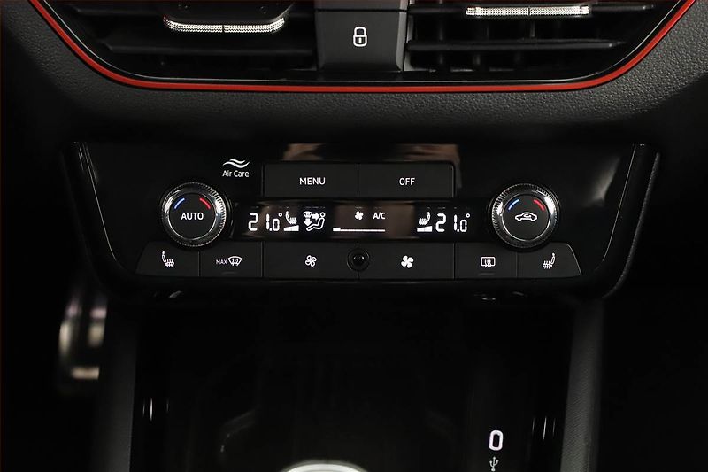 Škoda Scala (2025) 1.0 TSI, Drive, FullLed - fotka 17 z 20