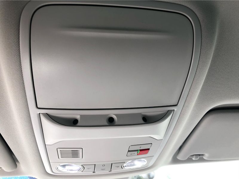 Škoda Karoq 1,5TSi 110kW STYLE PLUS COMFOR - fotka 24 z 30