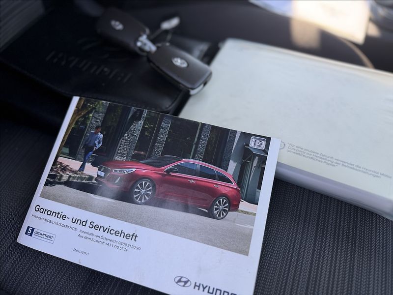 Hyundai Kona T-GDi 88kW SERVISKA - fotka 25 z 26