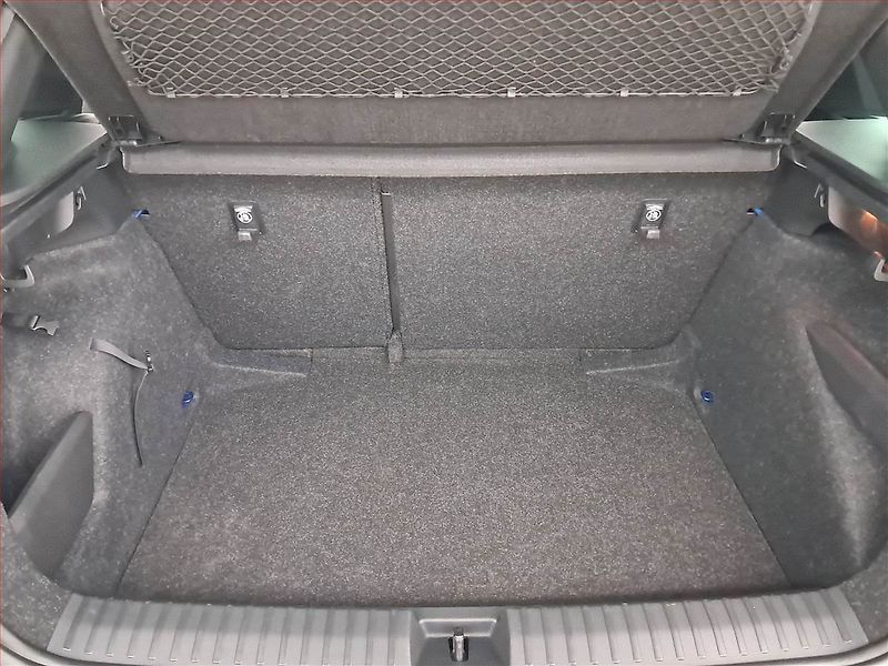 Škoda Kamiq (2022) Scoutline 1.5 TSI - fotka 14 z 22