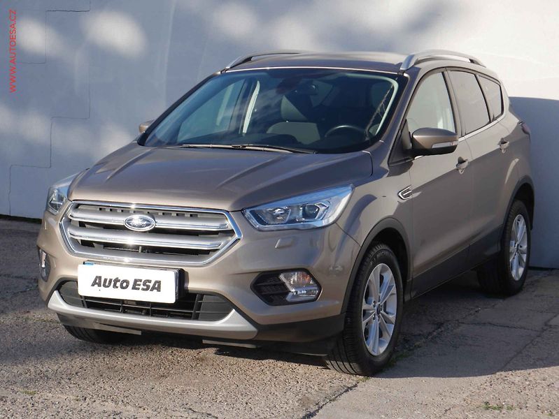 Ford Kuga (2018) 1.5 EB, ČR, Navigace - fotka 3 z 16