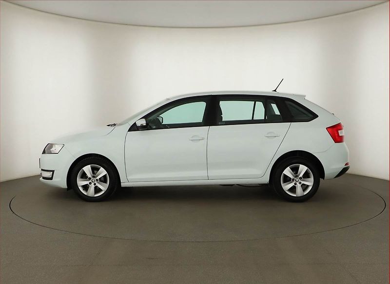 Škoda Rapid (2016) Spaceback 1.6 TDI - fotka 3 z 13