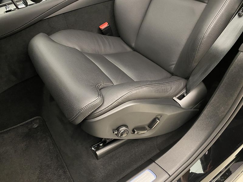 Volvo XC90 B5 AWD BRIGHT PLUS AUT 7m - fotka 25 z 58