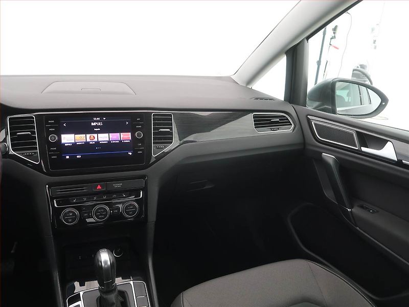 Volkswagen Golf Sportsvan (2018) Highline 1.5 TSI - fotka 8 z 18