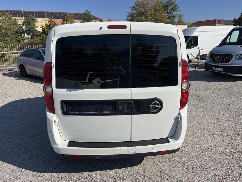 Opel Combo (2013) 1.4i 16v 70kw Klima - fotka 6 z 18
