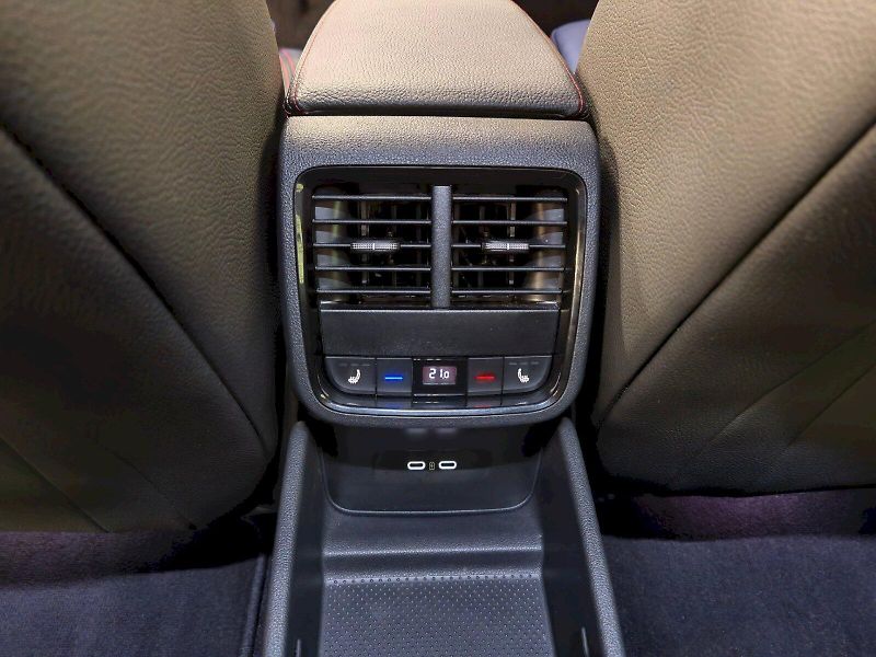 Škoda Octavia (2025) 2.0 TSI 195 kW DSG RS - fotka 26 z 32