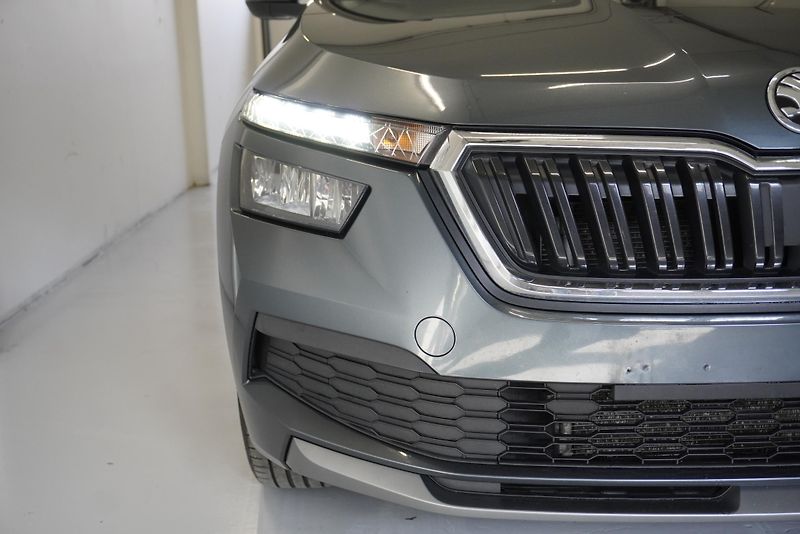Škoda Kamiq 1.6 TDI AMBITION DSG - fotka 10 z 28
