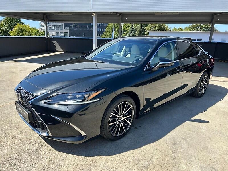 Lexus ES 300h 300h 2.5 HEV PRESTIGE TOP - fotka 2 z 15