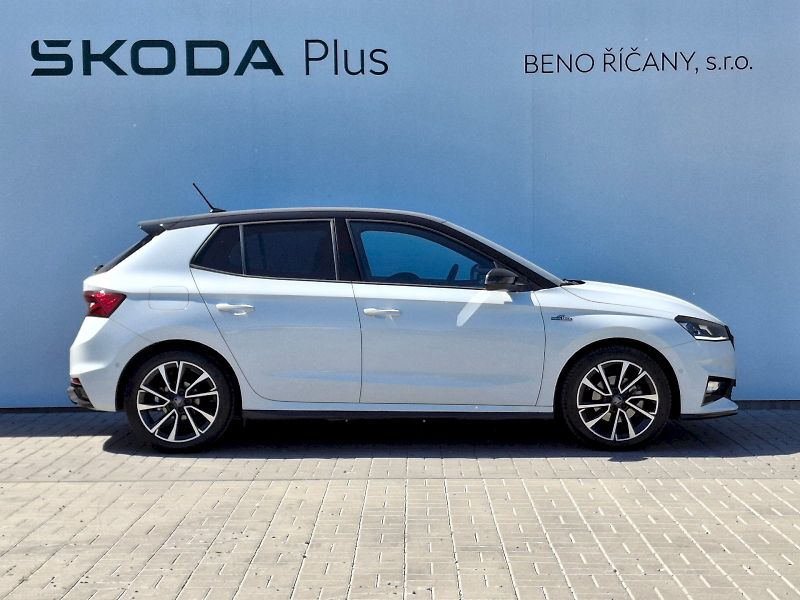 Škoda Fabia (2025) Monte Carlo DSG 1,0TSi 85kW - fotka 11 z 35
