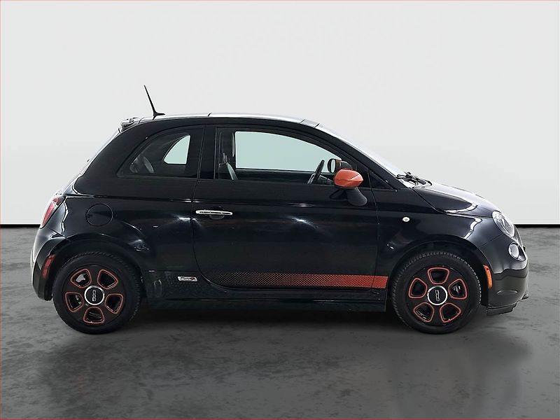 Fiat 500e (2014) 24 kWh, Automat, Tempomat - fotka 6 z 19