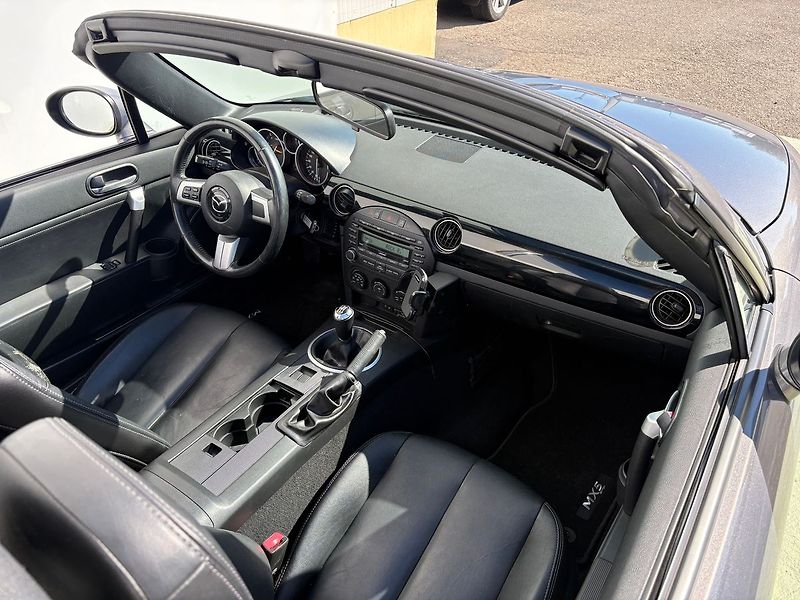 Mazda MX-5 1.8, 93kW, Klima - fotka 8 z 14