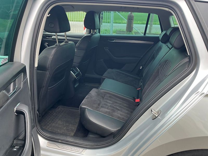 Škoda Superb STYLE 2.0TDi 147kW*4x4* - fotka 5 z 27