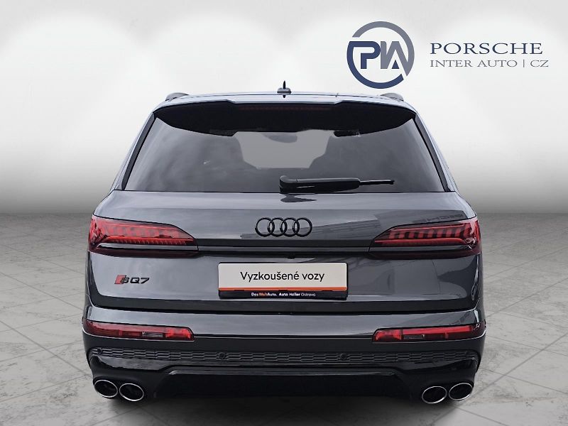 Audi SQ7 4.0 TFSi - fotka 7 z 24
