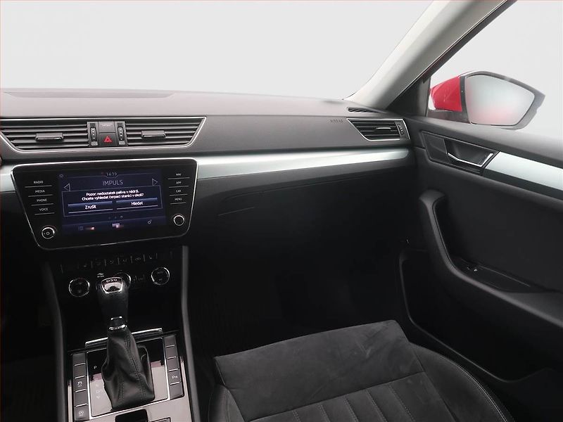 Škoda Superb (2019) Style 2.0 TDI, Automat - fotka 8 z 19