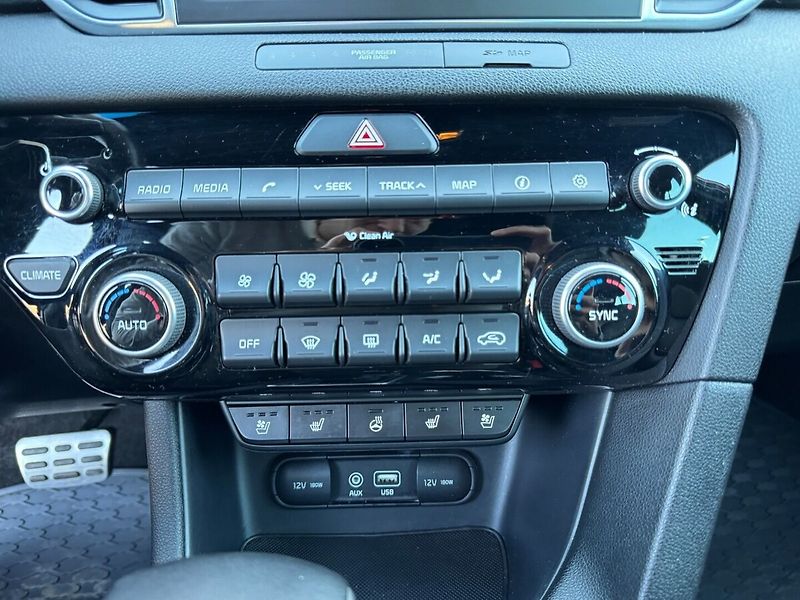 Kia Sportage GT LINE - fotka 6 z 19