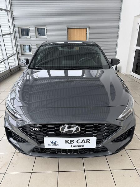 Hyundai i30 (2024) 1.0T-GDi 74kW N-line AT - fotka 6 z 17