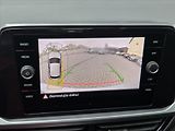 Volkswagen T-Roc 1,5 TSi 110kW DSG Life Tov.zár - náhled 19