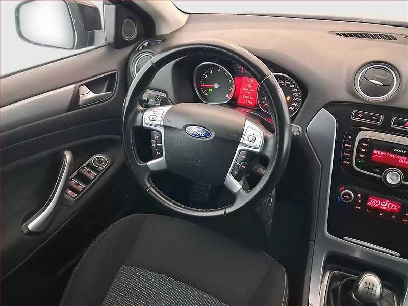 Ford Mondeo (2011) Trend 1.6 EcoBoost, Serv.kniha - fotka 7 z 20