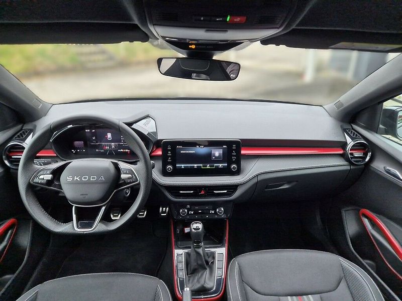Škoda Fabia Monte Carlo 1.0 TSI 85 kW - fotka 6 z 29