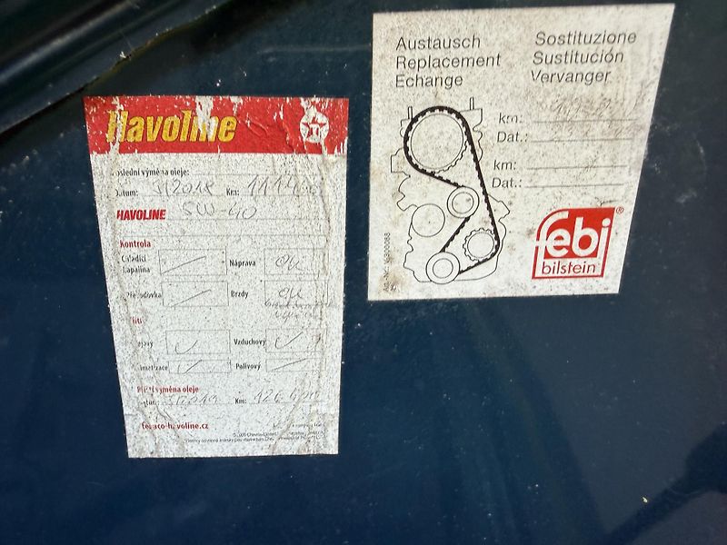 Seat Toledo 1,6i 74 kW TAŽNÉ  - fotka 15 z 19