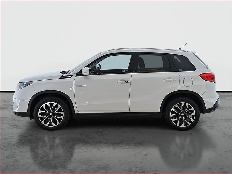 Suzuki Vitara (2015) 1.6 VVT, 4X4, ČR,1.maj - fotka 3 z 18