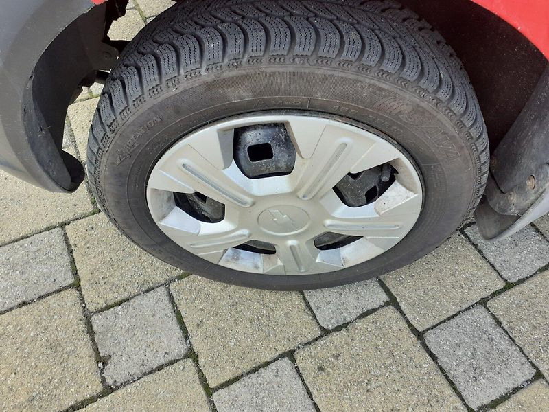 Chevrolet Spark (2008) 0.8 i - fotka 13 z 18