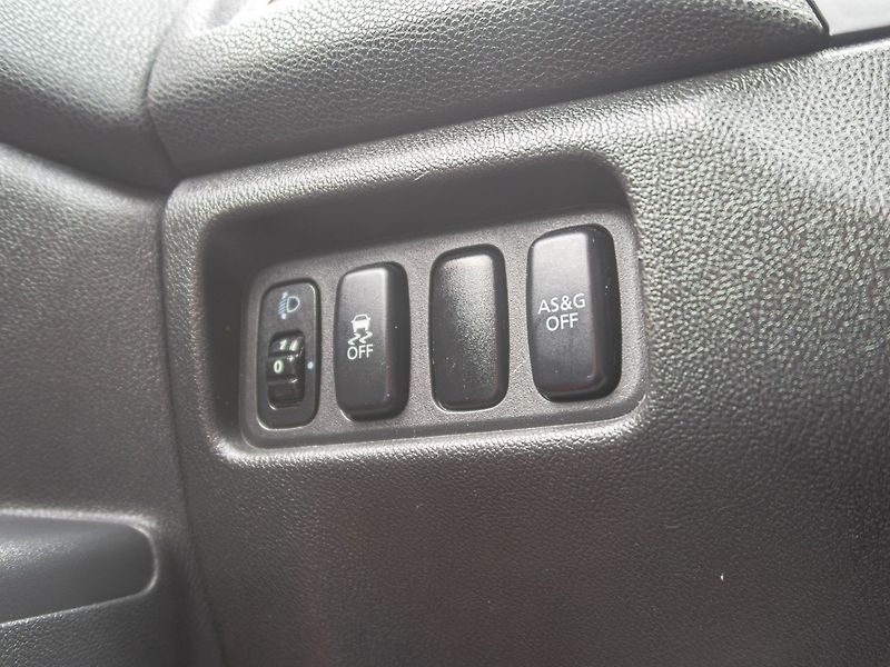 Mitsubishi ASX (2014) ČR 1.8D 110KW 4x4 – TV - fotka 29 z 52