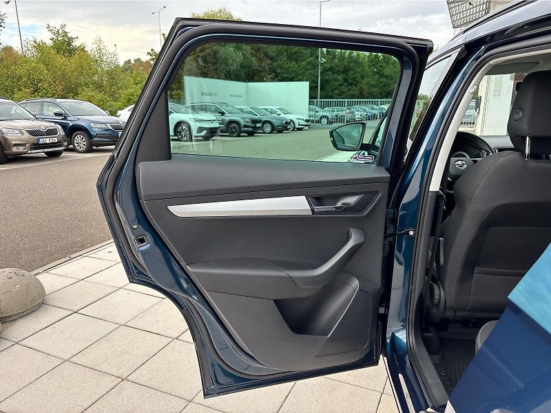 Škoda Karoq 1.0TSi 81kW AMBITION - fotka 23 z 29