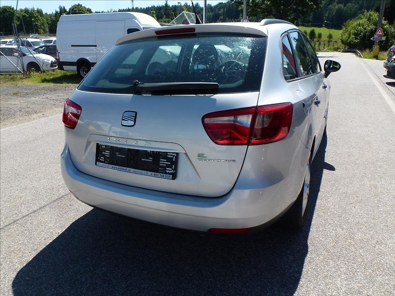 Seat Ibiza 1,2 TDI 3,4-3,9 l/100km  EcoMo - fotka 11 z 54