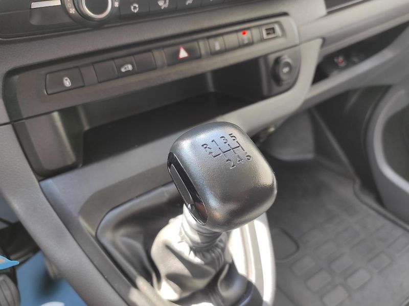 Peugeot Expert  2,0BlueHDi L3, Acces, ČR - fotka 13 z 34