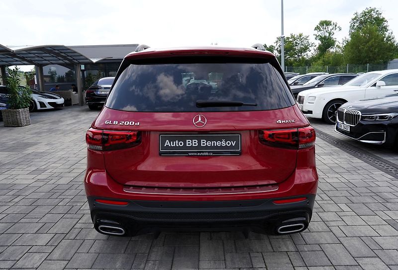 Mercedes-Benz GLB 200d 4Matic/AMG/AT/150 PS/Led - fotka 5 z 41